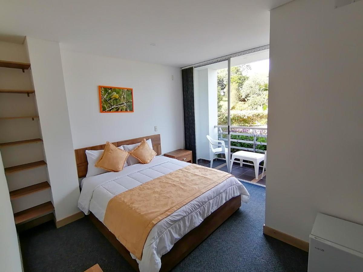 Hotel Hevilat Paraiso De Oriente Rionegro Bagian luar foto