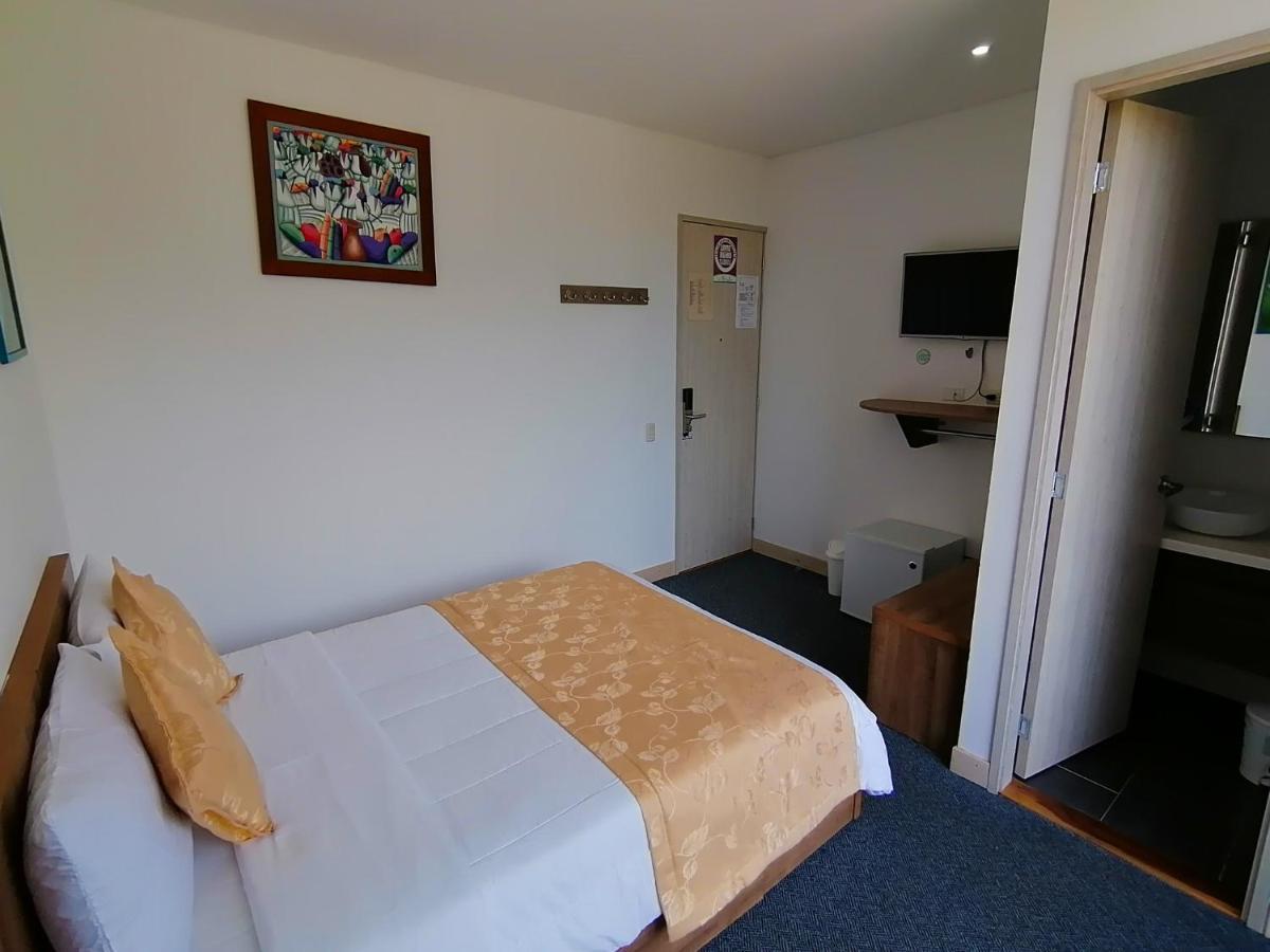 Hotel Hevilat Paraiso De Oriente Rionegro Bagian luar foto