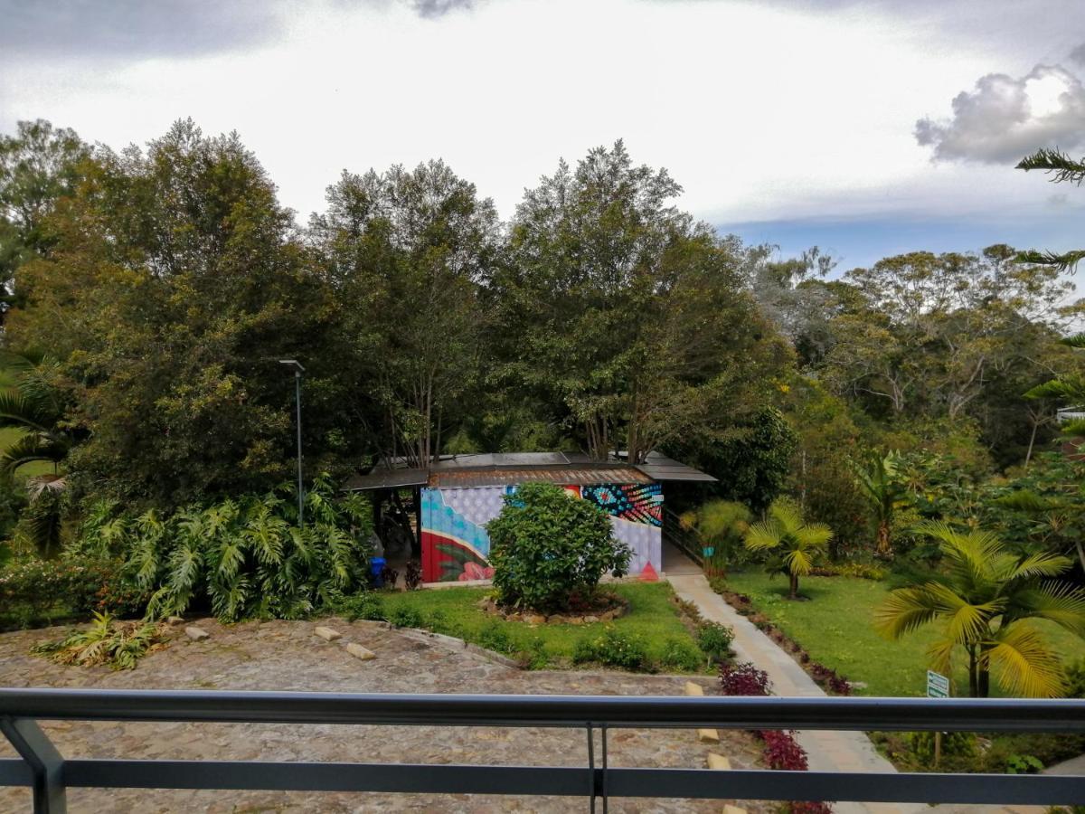 Hotel Hevilat Paraiso De Oriente Rionegro Bagian luar foto